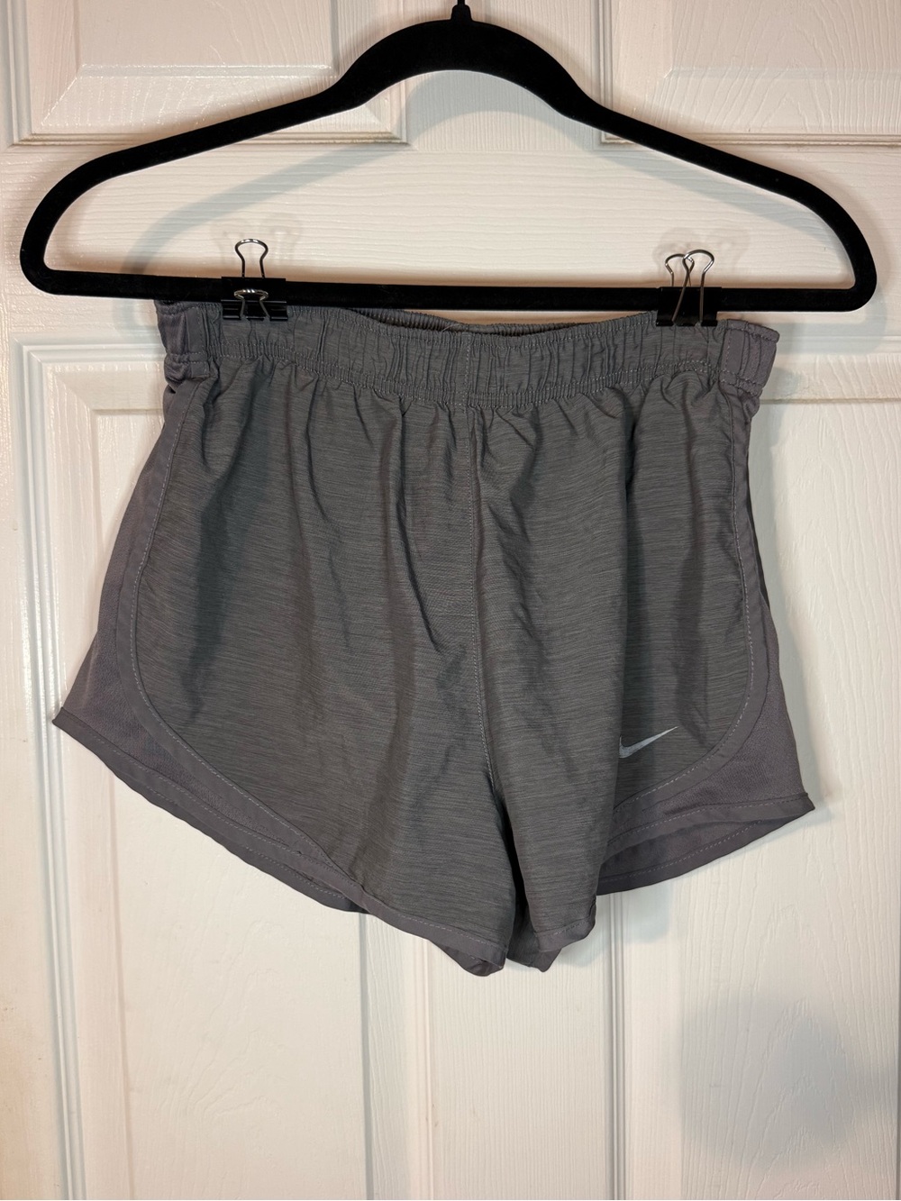 NIKE Dri Fit Grey Athletic Shorts — Medium